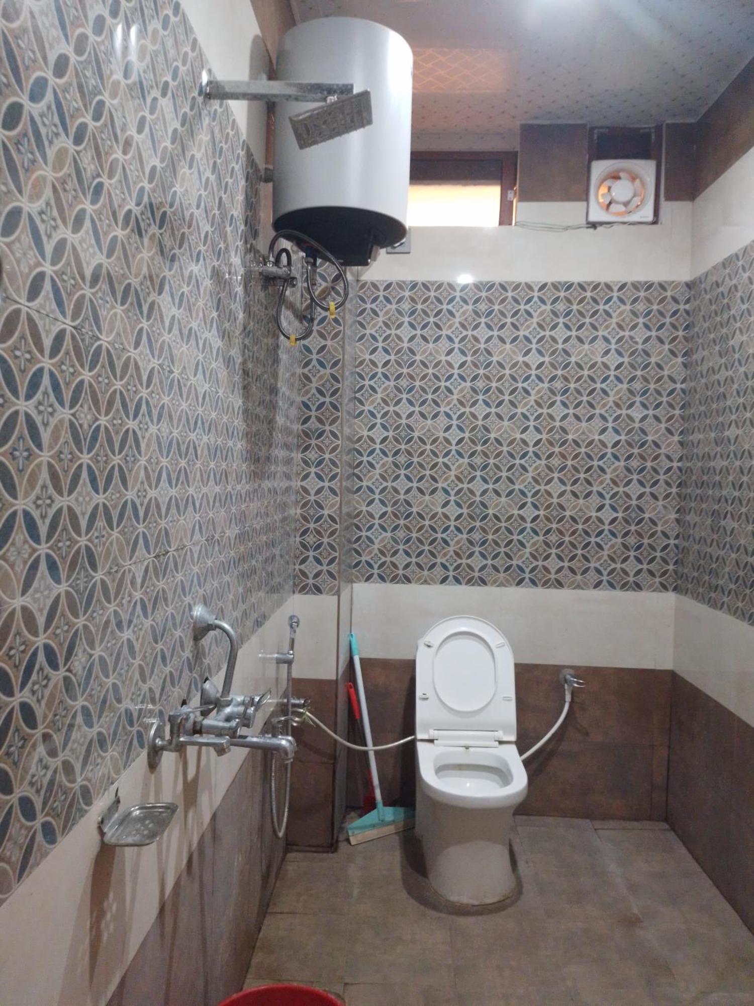 Siyaram Kunj Hotel Ayodhya Esterno foto
